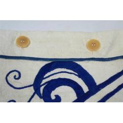 Bolso de cáñamo con bordado