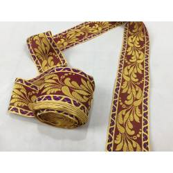 Cinta de seda brocada. Morado y granate