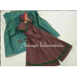 Vestido de bebé. Siglo XIX.