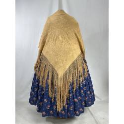 Antiguo mantón isabelino...