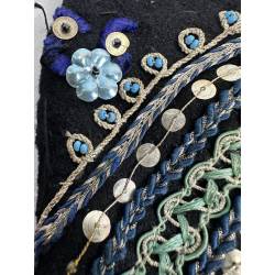 Dos tejidos con talcos