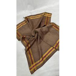 Antiguo pañuelo de seda