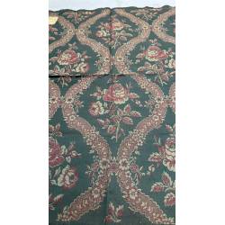 Antiguo tejido adamascado