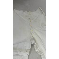 Antiguo calzoncillo de lino