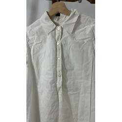 Antigua camisa blanca