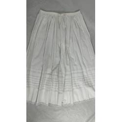 Antiguas enaguas con lorzas