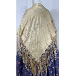 Mantón de seda color crema