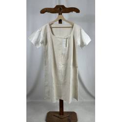 Antigua camisa de cáñamo