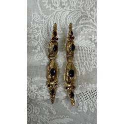 Pendientes de picos. 10 cm.