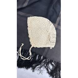 Antiguo gorro de niño