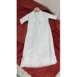 Antiguo vestido de cristianar