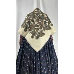 Pañuelo de lanilla antiguo