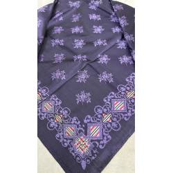 Pañuelo de seda morada